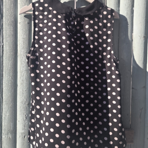 CeCe Black White Daisy Print Sleeveless Blouse Peter Pan Collar Size M - Picture 2 of 4